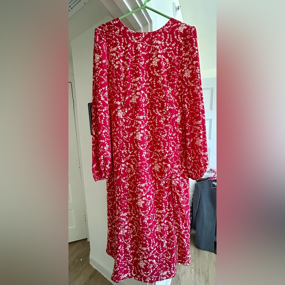 En Saison Red and White Floral Dress